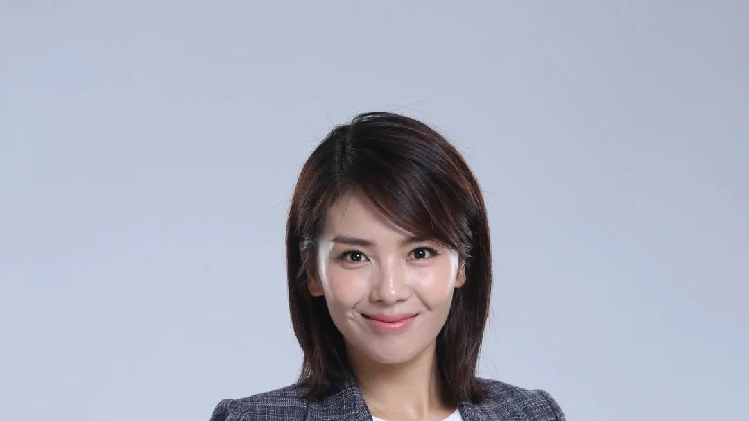 刘涛的紧身牛仔裤造型