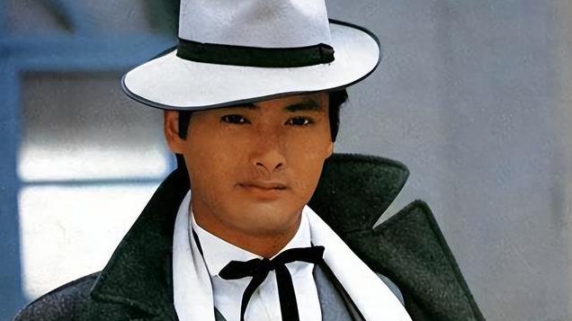 唐探1900：本想冲着王宝强岳云鹏看片，我却被69岁特别主演惊艳了