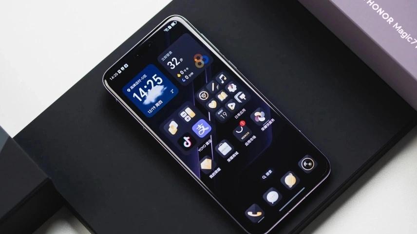 荣耀机皇“再度开卖”，16GB+512GB+卫星通信，还有保时捷设计