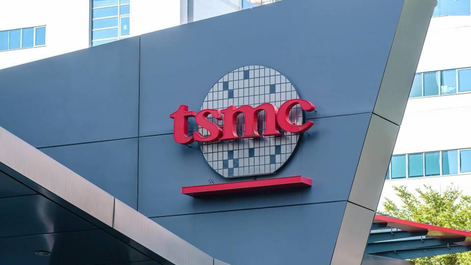 苹果A19 Pro性能浮出水面：中核IPC与能效双优，略压骁龙8至尊2代