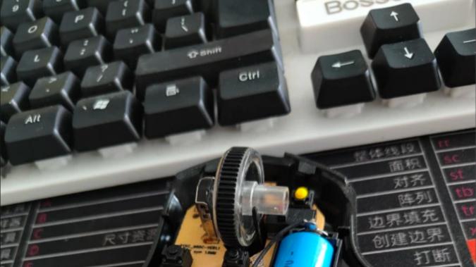 為什么現在鼠標怎么都不喜歡用干電池了？