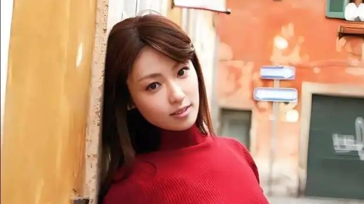 深田恭子历经多段感情波折，如今收获幸福生活