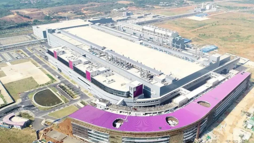 三期項目下半年量產，長江存儲總產能將超越SK海力士