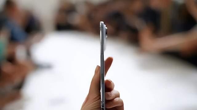 有一種情況，特別不適合買iPhoneAir，其它情況閉眼買