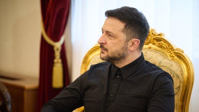 泽连斯基深夜发声：俄军再次动用“榛树”，利沃夫告急，欧洲首都均在射程内