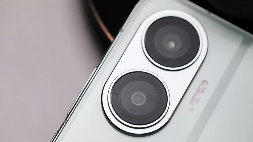 預算2000元左右，可以“閉眼買”的3款手機，16GB+512GB流暢用五年