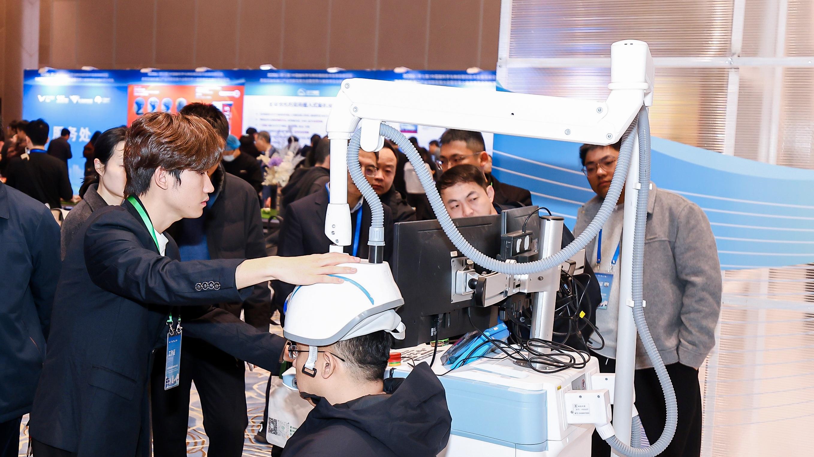 武漢競速腦機接口新賽道