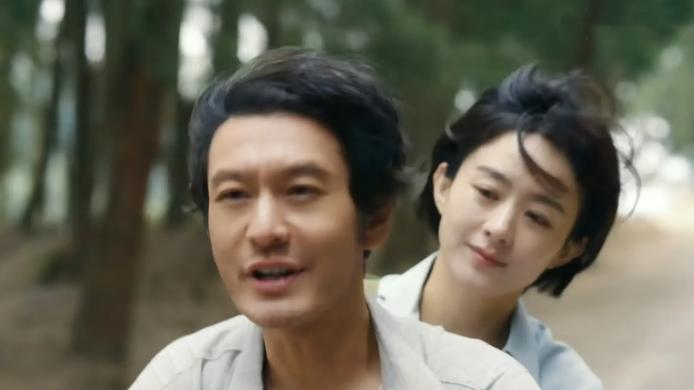 《小城大事》开播，黄晓明赵丽颖有望超越胡歌吴越的《县委大院》