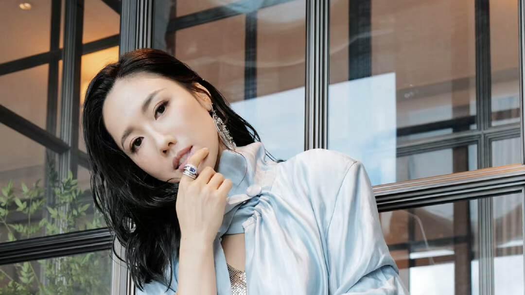 恭喜！香港知名女星和未婚夫复合成功，有望正式步入婚姻殿堂