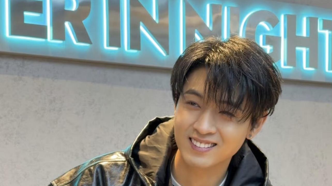 秦霄贤增重16斤：从“纸片人”到元气型男的审美蜕变