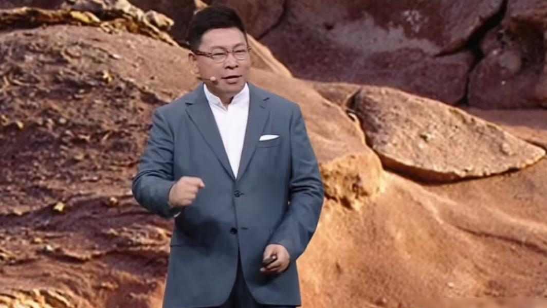问界M9加长版卖67万，尺寸比库里南还大，但轴距却短了近6厘米