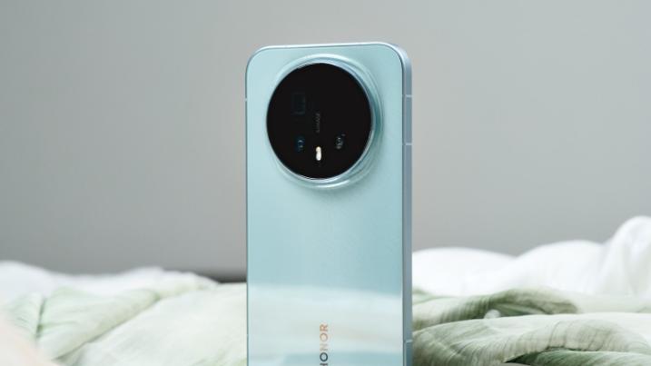 2億主攝+6.36英寸+8000mAh，榮耀新機爆料，定價4-5k檔位