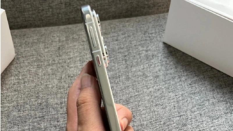 華為“半價(jià)清倉(cāng)”，從5499元跌至2899元，高端旗艦降成“中端機(jī)”