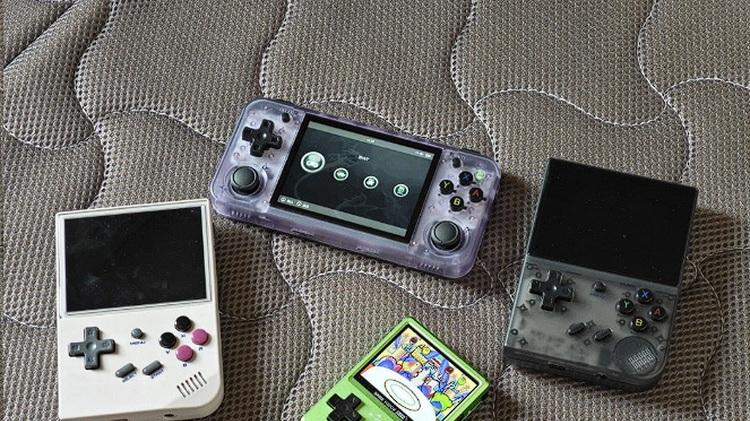 大廠下場做游戲掌機，誰受益，誰又會著急？