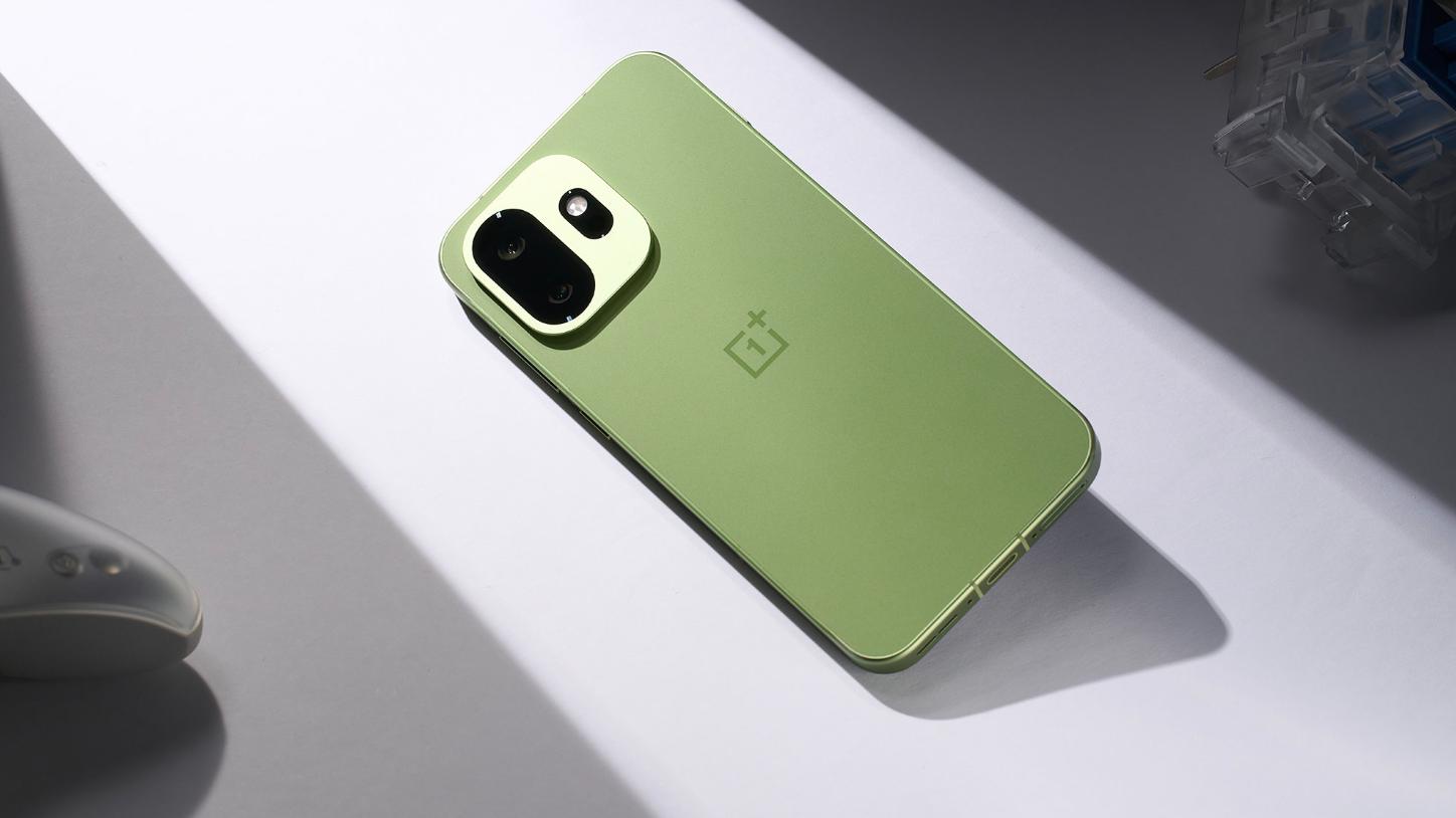 續航榜第六名，6.32英寸+7500mAh，這小屏手機續航很猛啊
