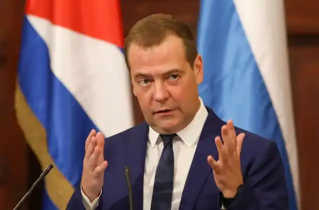 俄罗斯“横炮插足”格陵兰：一场戳中美国痛处的外交反击