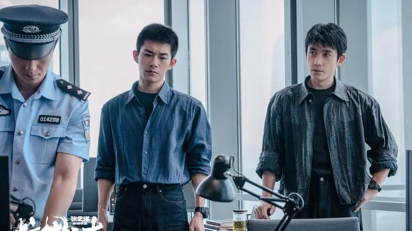 《镖人》票房破10亿，距《卧虎藏龙》还差5亿，全球冠军梦要碎了