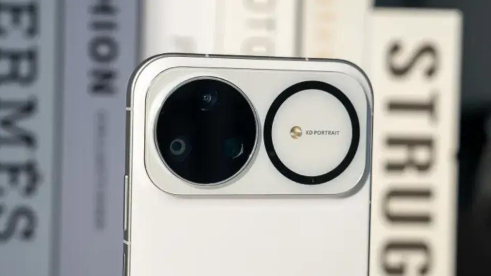 華為“開始反擊”，100倍變焦+IP69防水+鴻蒙OS6，新機售價創新低