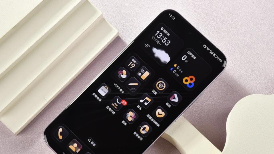 榮耀“新機皇”突然變香了，24GB+1TB+IP69K，頂級旗艦“變相降價”