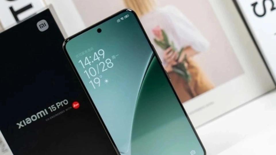 小米旗艦清倉“大跳水”，16GB+512GB跌價2350元，不好賣只能繼續降