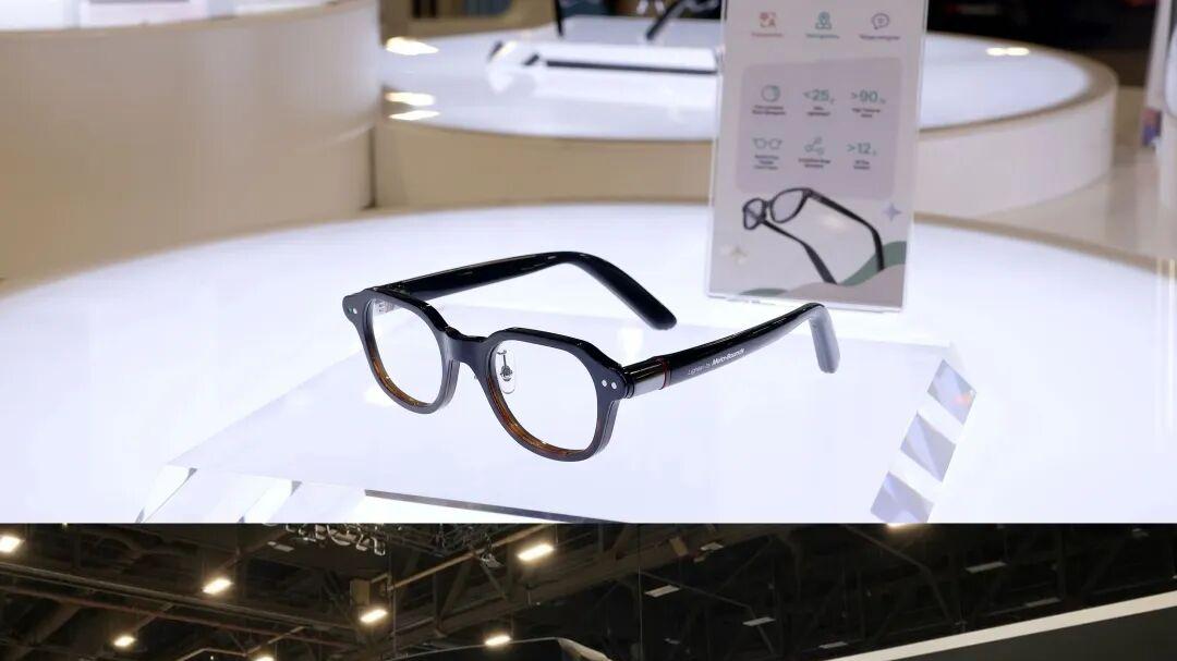 輕量化“內卷”與eSIM加持下，智能眼鏡迎來新紀元？