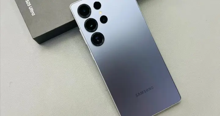 三星“大跳水”，現(xiàn)已降價3401元，2K直屏+驍龍8至尊+百倍變焦