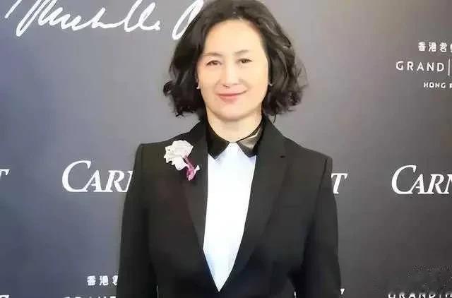 何超琼|命运捉弄人，何超琼变成女强人，一生孤独，说出和许晋享分手原因