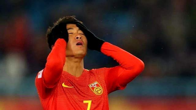 韦世豪|韦世豪后悔莫及！足协3大顶格重罚，李铁曾将其扫出门，删评也难逃封口