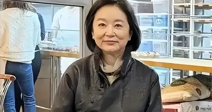 明星老了不忍直视，任达华干瘦老头，林青霞身材走样，郭达太吓人