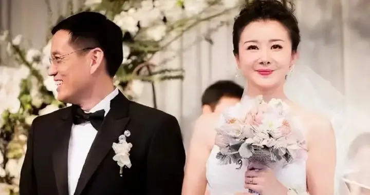 孙菲菲离婚后续！怒斥前夫没良心，婚后一毛不拔，怀疑孩子非亲生