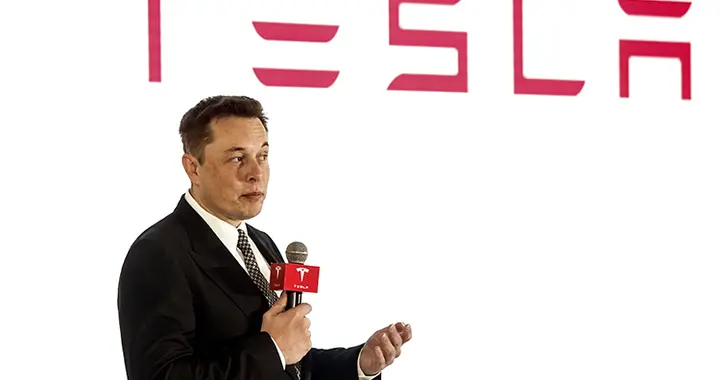 為造純血美國芯，馬斯克要蓋巨型工廠，月產10萬片晶圓