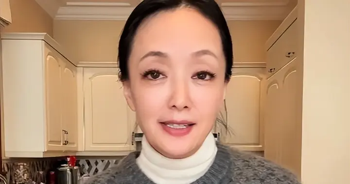 59岁于慧近况：和老公定居上海，住别墅开跑车，24岁美籍女儿回国