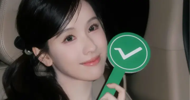 陈都灵，来自嘟嘟的“yes”or“no”。