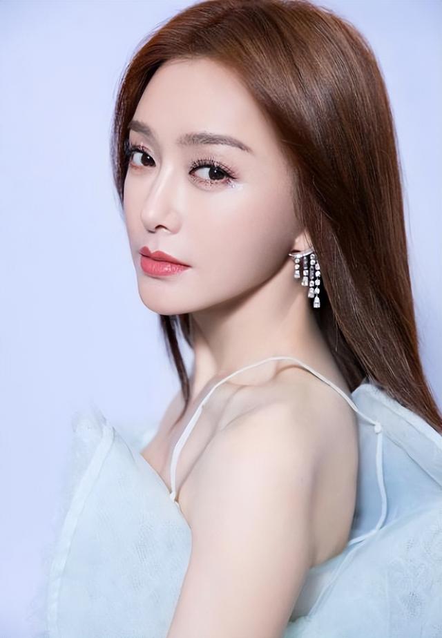 秦岚风流事：“我的子宫使不使用，跟你有关系吗”，真的吗？