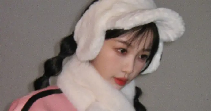 虞书欣楚楚动人的样子真招人稀罕。