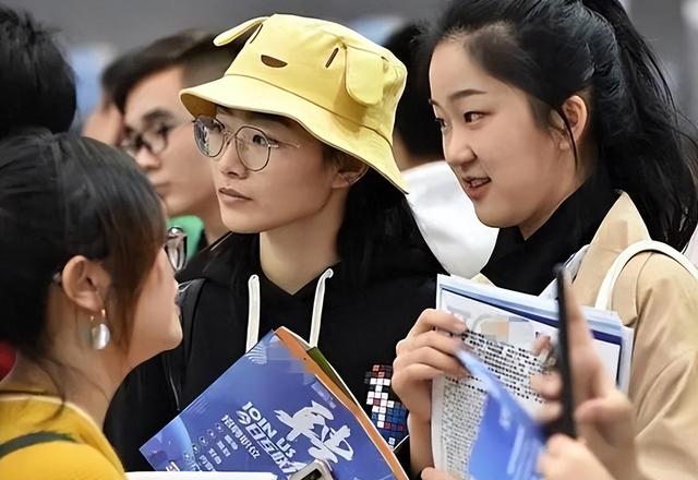 如此儿戏何时休？毕业生欣喜获得国企录用通知，转眼却被取消录取
