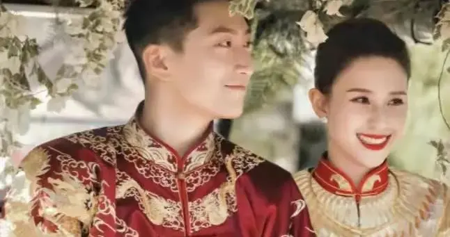 二十年意难平！吴克群王心凌错过，何超莲窦骁用婚姻诠释细水长流