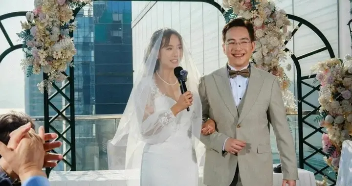 41岁TVB女星结婚！自称与丈夫恋爱1年多已认定对方是‘对的人’