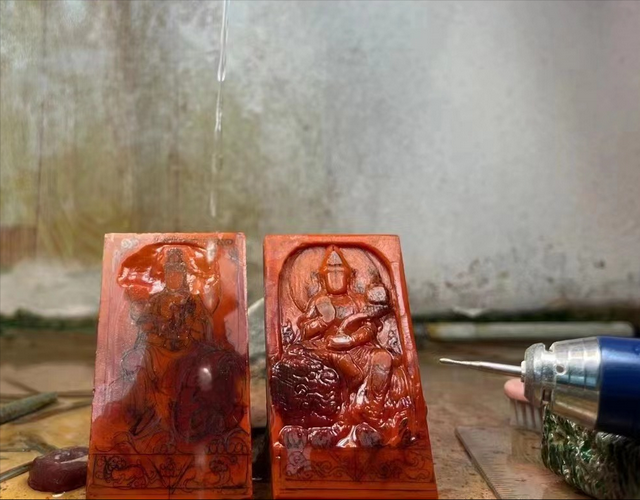 玉雕|作为一个简简单单的玉雕人，怎么会在市场寸步难行？