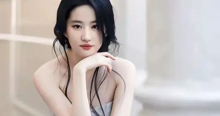 刘亦菲。看美女，心情好