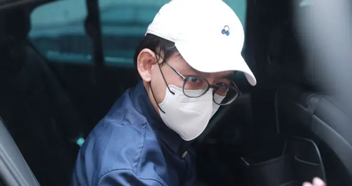 黄子佼为脱罪庭上卖惨！自曝离婚请求轻判，律师痛批毁掉别人一生