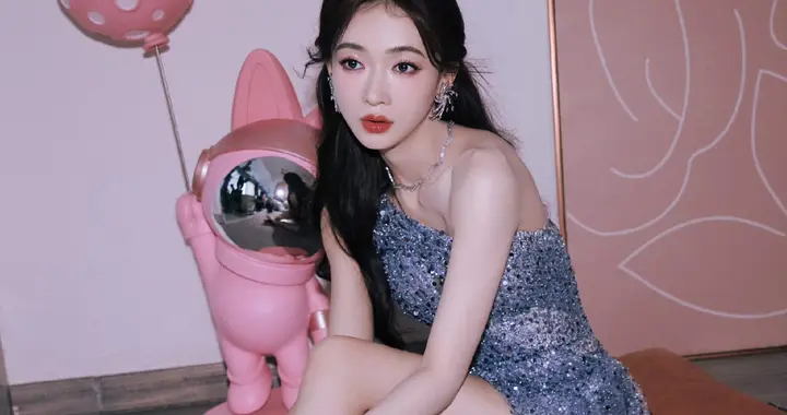 吴谨言 产后归来依旧神颜