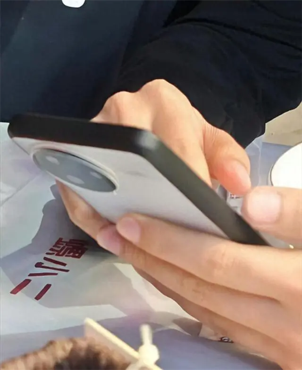 Redmi K80或带来更强竞争力，销量远超K70，并上涨售价！