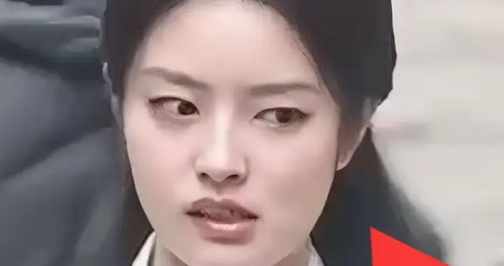演员徐若晗片场摆脸，说话咬牙切齿疑翻白眼，原来不红是有原因的