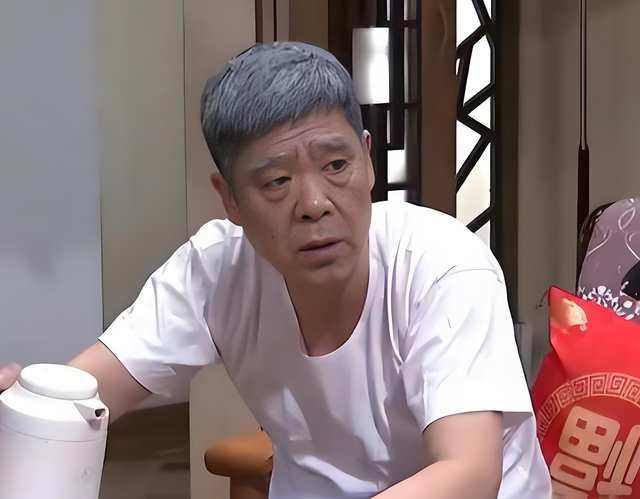 71岁新康伯阿光老态尽显，48岁香兰处境尴尬，天佑已取代天庥位置