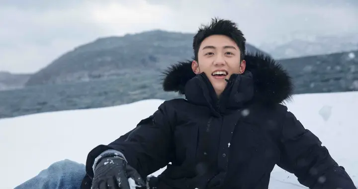 一天五个瓜！出轨离婚、婚期已定、双顶流复合，黄景瑜 鹿晗最意外