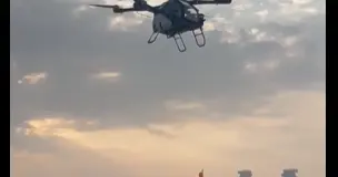 小鹏飞行汽车在迪拜进行海外首次有人驾驶公开飞行表演