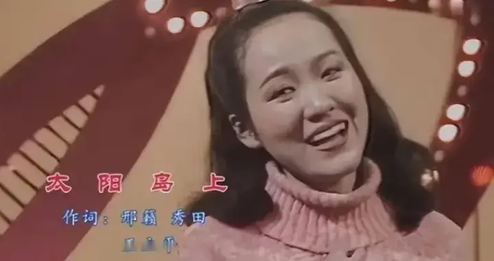 事业巅峰远赴美国，被老外\玩腻\后回国，如今活成了这样