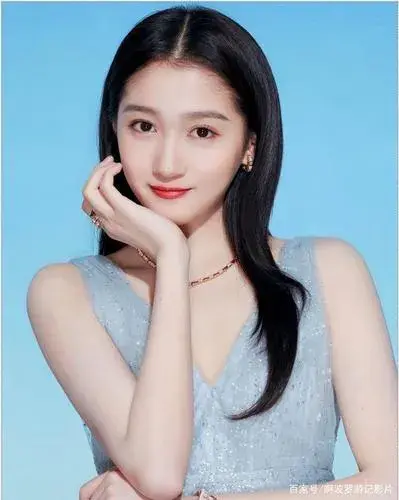 关晓彤 娱乐圈的清纯女神 永远闪耀的星星