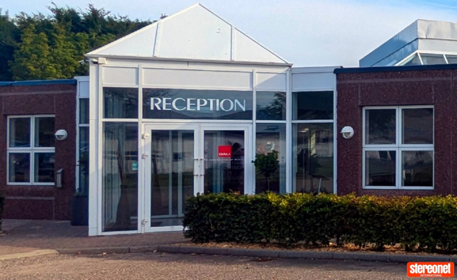 丹麦达尼工厂参观：一起享受全景声